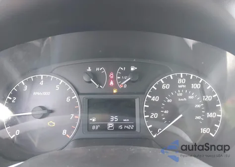 2015 Nissan Sentra S z USA, uszkodzony, nr VIN 3N1AB7AP2FY321476